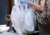 Nhật Bản cấm các nhà bán lẻ cung cấp túi nylon miễn phí cho khách hàng