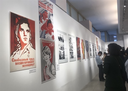 Triển lãm “Phụ nữ Xô viết: Người công dân, người lao động, người mẹ"